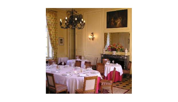 hotel Château d'Etoges Etoges (51)
