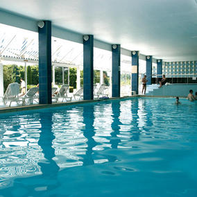 Hôtel les Dryades & Spa_Piscine intérieure