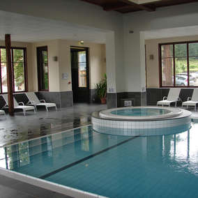 Grand Hôtel le Hohwald_Piscine intérieure