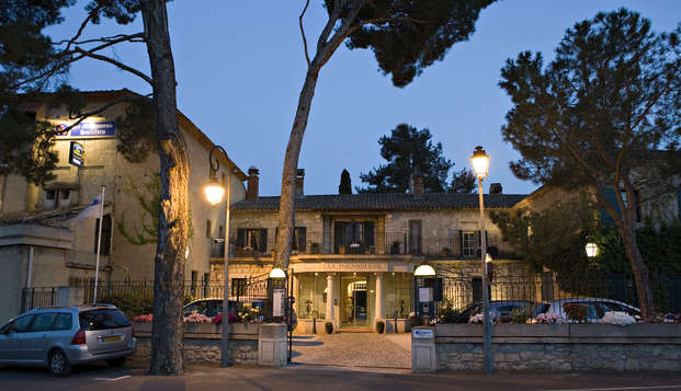 hotel Hôtel Magnaneraie Villeneuve les Avignon (30)