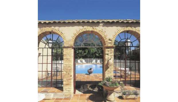 hotel Hotel du Parc - EntraiguesEntraigues Sur Sorges (84)