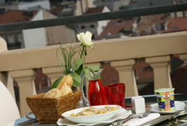 Hôtel Renoir - 