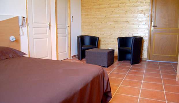 hotel Le Clos BoiséThéziers (30)