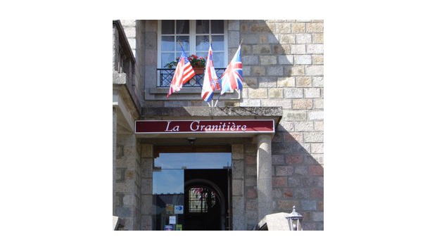 hotel Hôtel La GranitièreSaint-Vaast-la-hougue (50)