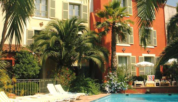 hotel Hôtel l'ArénaFréjus (83)