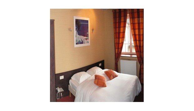 hotel L'Auberge AlsacienneLe Lude (72)
