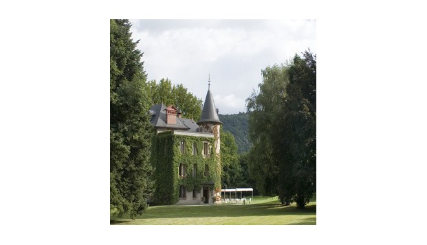 hotel Château de la tour du PuitsCoise St Jean (73)