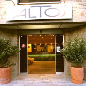 Altos_facade