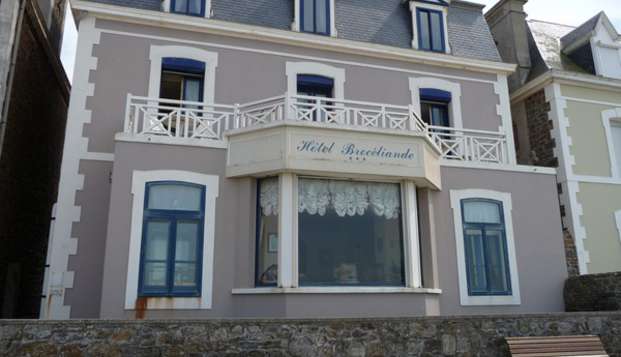 hotel Hôtel BrocéliandeSaint Malo (35)