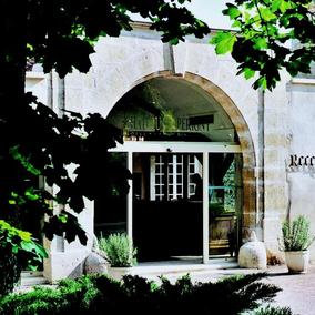 Château de Périgny_Accueil