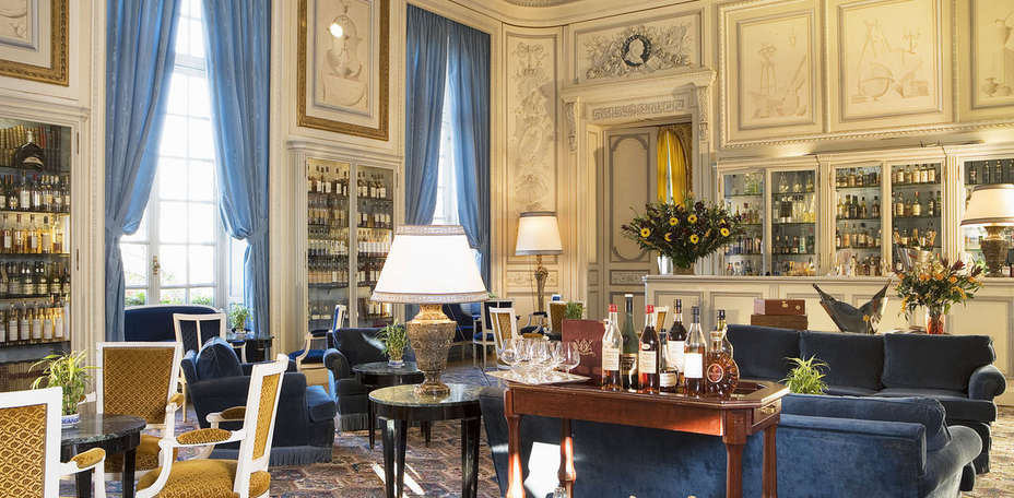 Château D'Artigny - 