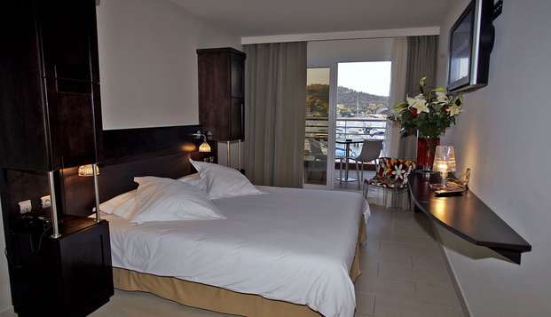 hotel Hôtel Le Golfe (Arrêt partenariat)Serra di Ferro (2A)