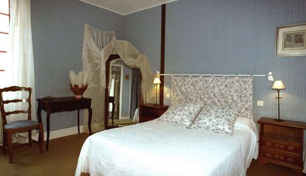 hotel Auberge de la LoulieMauzens et Miremont (24)