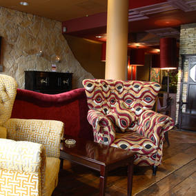 BW_Art_Hotel_bar.jpg BW_Art_Hotel_bar.jpg