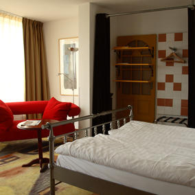 BW_Art_Hotel_room4.jpg BW_Art_Hotel_room4.jpg