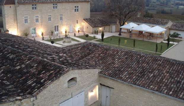 hotel Domaine de NaujanSaint-Vincent de Pertignas (33)
