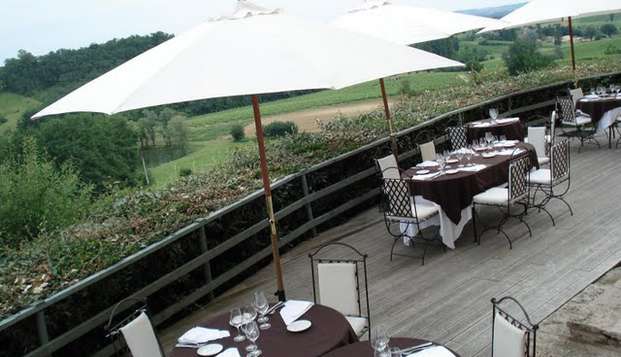hotel Domaine de NaujanSaint-Vincent de Pertignas (33)