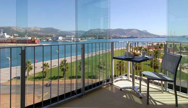 hotel Hôtel Kyriad Prestige ToulonLa Seine-sur-Mer (83)