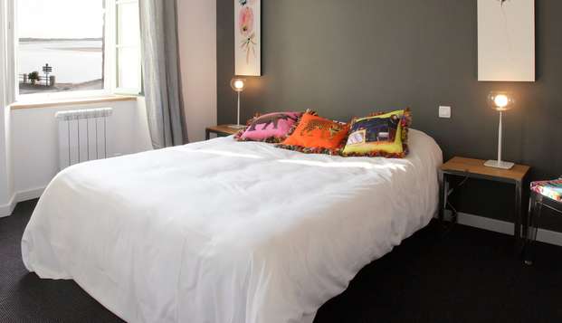 hotel Aux 13 ArchesPortbail (50)