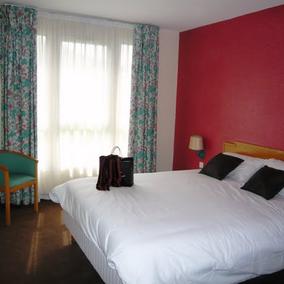 Room Room