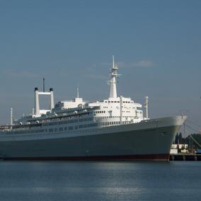 Cruise Hotel Rotterdam_Air view