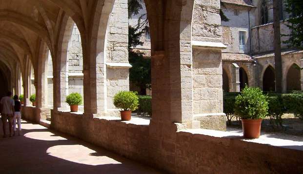hotel Hôtel le Couvent RoyalSaint Maximin La Sainte Baume (83)