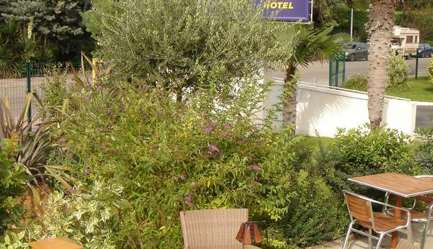 hotel Hôtel Kyriad Nîmes OuestNîmes (30)