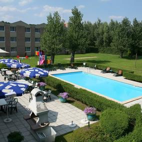Leonardo hotel Wavre_Outdoor swimming pool 2 Leonardo hotel Wavre_Outdoor swimming pool 2