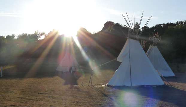 hotel Tipis du Bonheur de VivreBrulon (72)