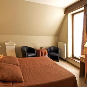 AzaleaHotel_Room4