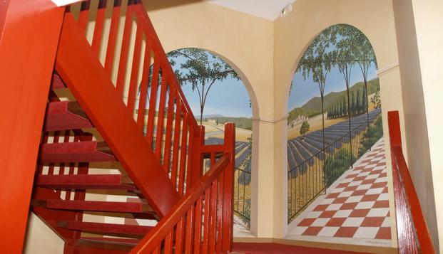 hotel Hôtel Kyriad Nîmes OuestNîmes (30)