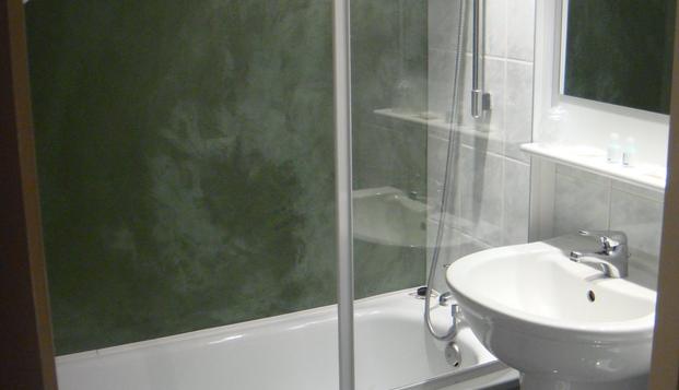 hotel Hôtel Kyriad Nîmes OuestNîmes (30)