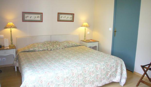 hotel Hôtel Villa NavarrePau (64)