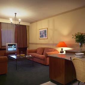 ArassSuiteHotel_Lounge2 ArassSuiteHotel_Lounge2