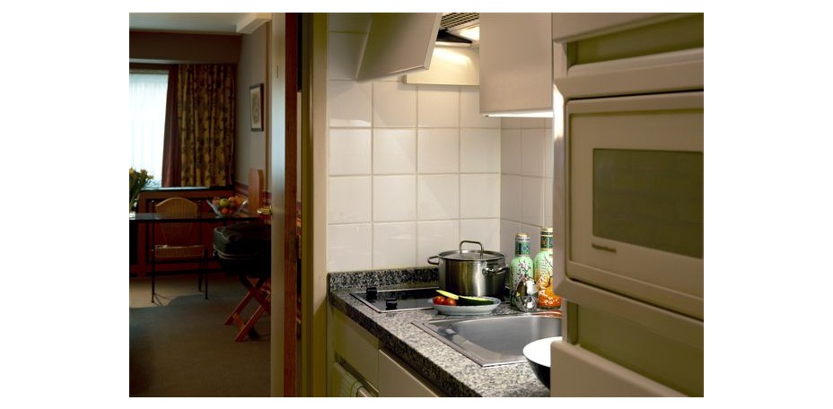 Arass Suite Hotel - 