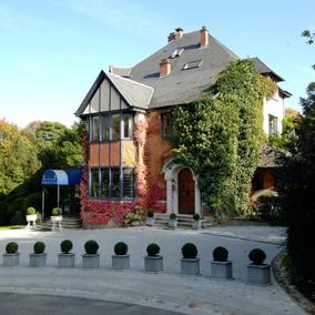 Martin'sManoir_Fronthotel
