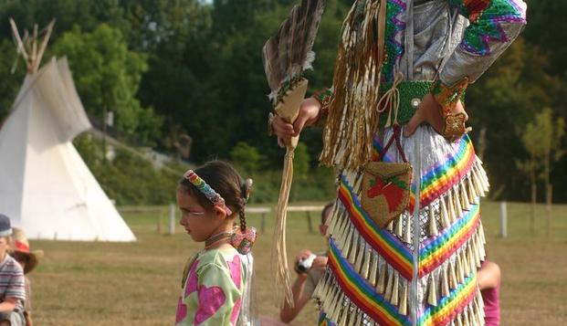 hotel Tipis du Bonheur de VivreBrulon (72)