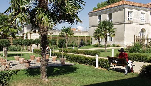 hotel Hôtel Restaurant La Corderie RoyaleRochefort (17)