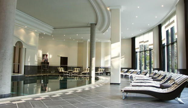 hotel Le Pavillon de La RotondeCharbonnières Les Bains (69)