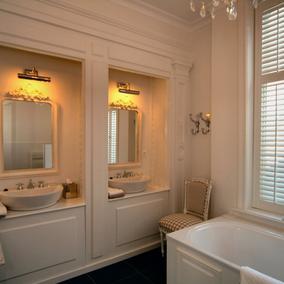 HotelBlessing_Bathroom2