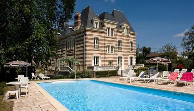 hotel La Closerie Côté CasinoCabourg (14)