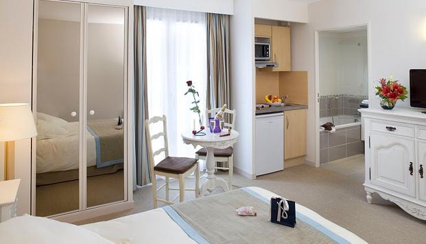 hotel La Closerie HonfleurHonfleur (14)