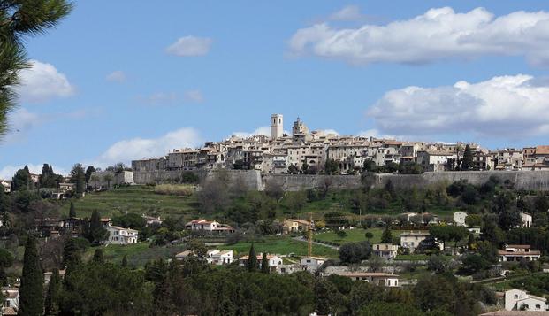 hotel Restaurant Hôtel Alain LlorcaLa Colle-sur-Loup (06)