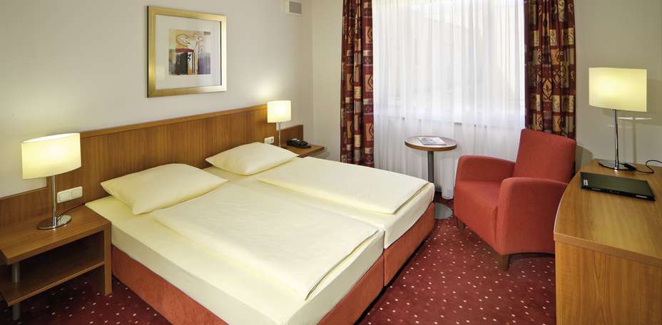 TRYP Hotel Munich - 