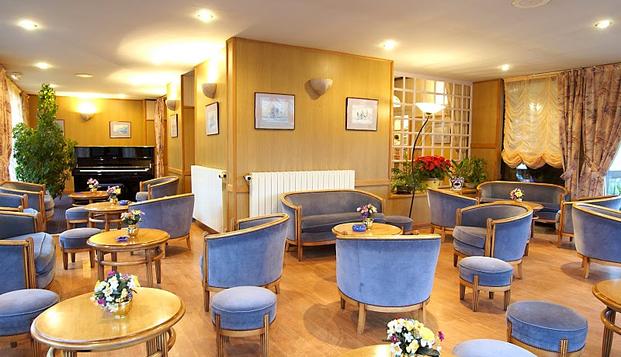 hotel Hôtel Les 13 AssiettesLe Val-Saint-Père (50)