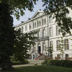kasteel_bloemendal_front