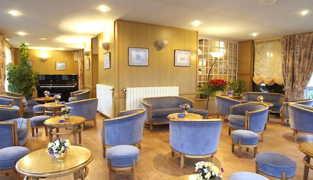 hotel Hôtel Les 13 AssiettesLe Val-Saint-Père (50)