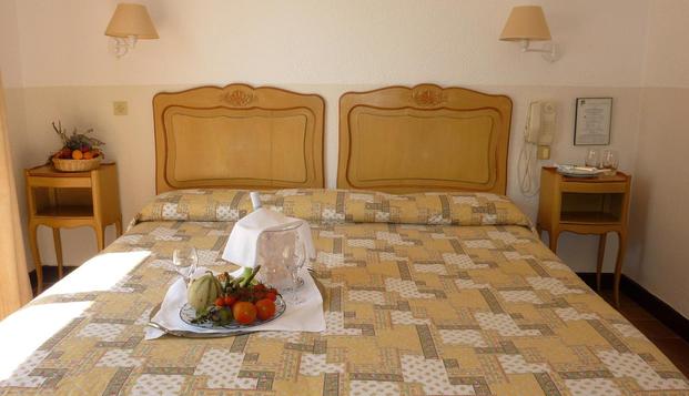 hotel Auberge du ColombierRoquefort  Les Pins (06)