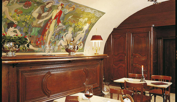 hotel Château Hôtel André ZiltenerChambolle Musigny