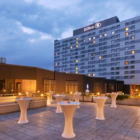 HiltonDüsseldorf_Fronthotel HiltonDüsseldorf_Fronthotel